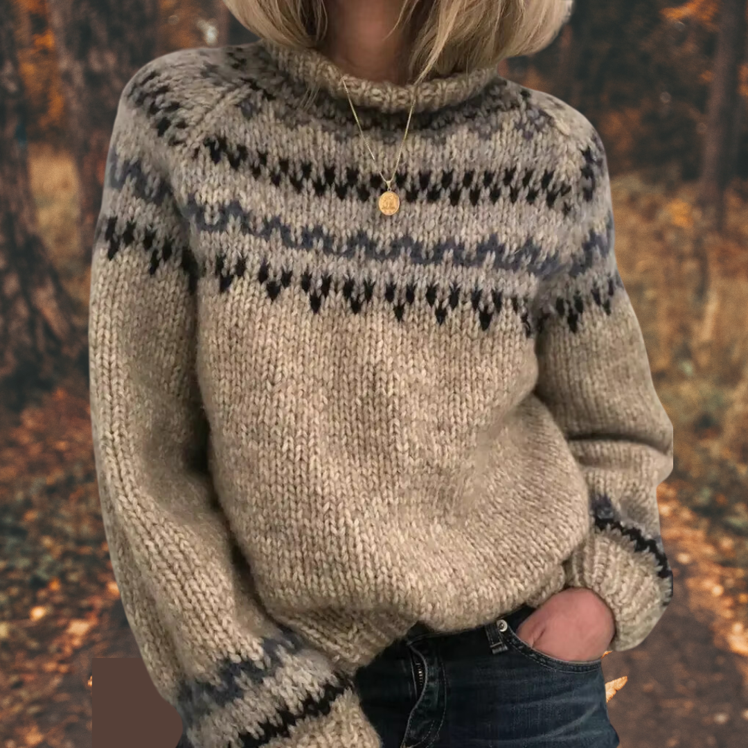 Yrsa™ – Nordisk stickad tröja i karamelldesign