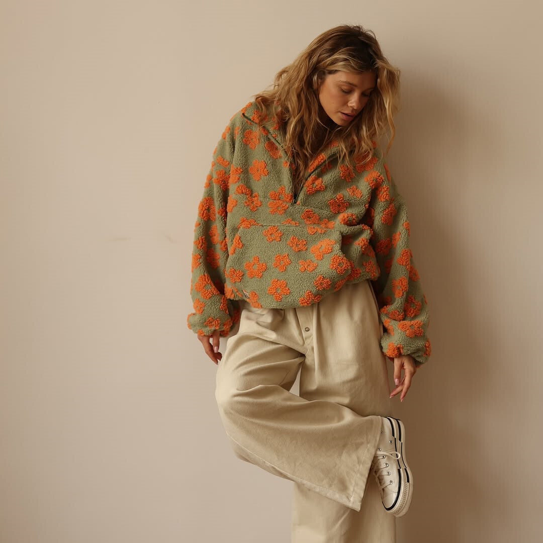 Sissela™ – Mysig fleece-tröja med retro blomprint